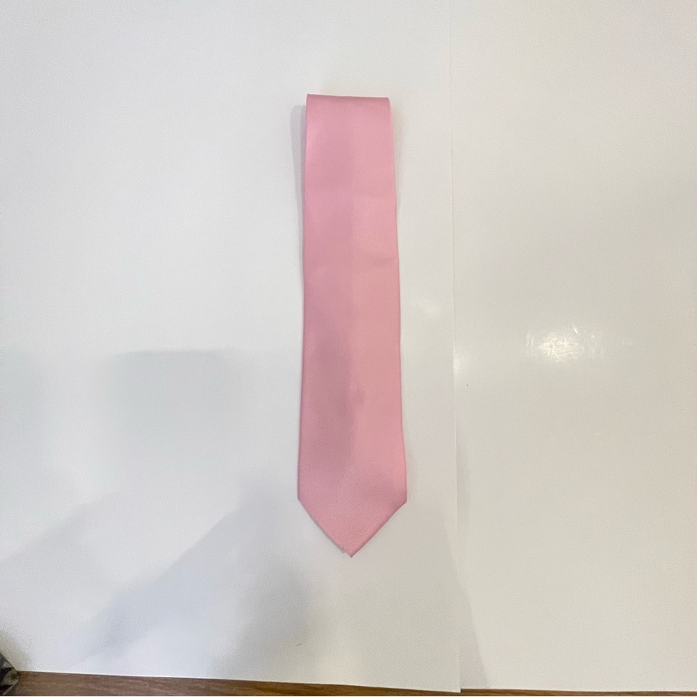 Classic Solid Pink Men’s Tie -